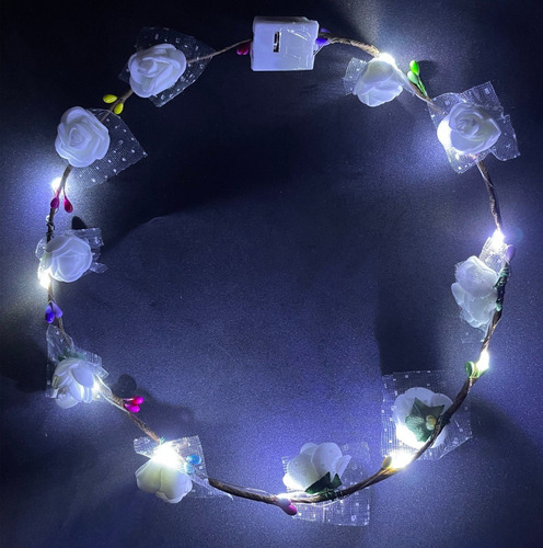 Vincha Flores Hippie Led Luminoso Tiara Corona Hawaiana Color Blanca