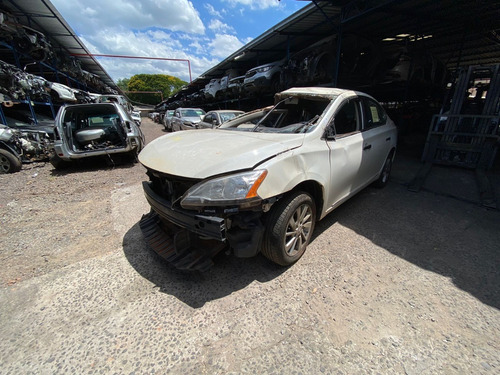 Imagem 3 de 7 de Sucata Nissan Sentra 2.0 2014/2015 140cvs