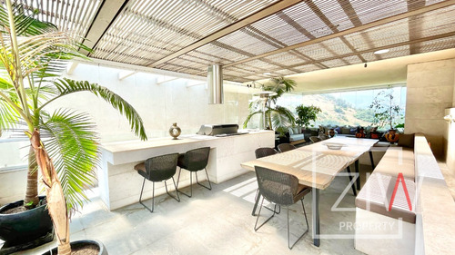 Triplex 5d+6b+5estac- Everest/ Stgo College- Ziw Property