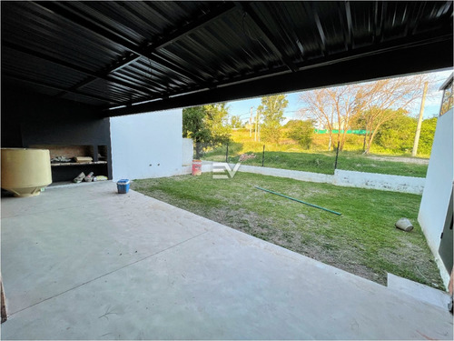 Imagen 7 de 23 de Oportunidad En Venta! La Carolina. Compra Dos Propiedades Por Usd 175.000!!!