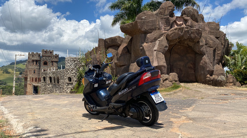 Suzuki 400 Toda Revisada Só Transferir No Meu Nome