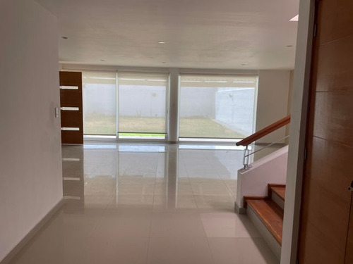 Cumbres Del Lago Casa Usada De 3 Recamaras En Venta Repp2130