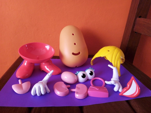 Juguete Señora Cara De Papa Hasbro 8-13 Años. (Usado)