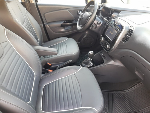 Imagen 10 de 12 de 2019 Renault Captur Iconic Factura Original