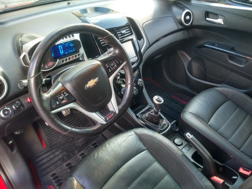 Imagen 5 de 11 de Chevrolet Sonic 2016 1.4 Rs Mt