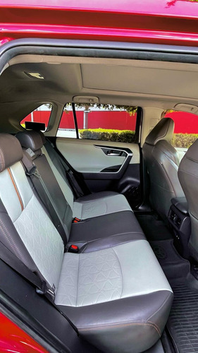 Toyota RAV4 2.5 Adventure 4wd At