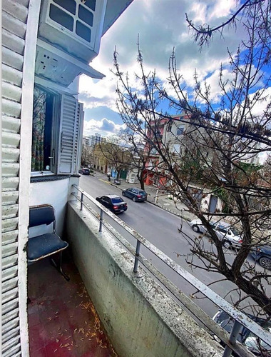 Casa En Venta - 5 Dormitorios 2 Baños - Cochera - 166mts2 - Bahía Blanca