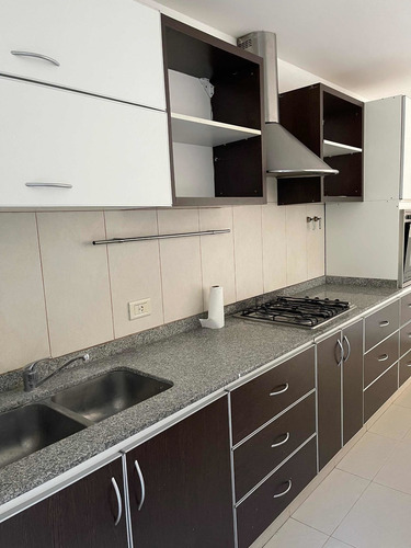 Imagen 11 de 24 de Venta De Casa En Echeverria Del Lago - Canning