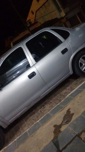 Chevrolet Corsa Sedan 1.0 4p 2003