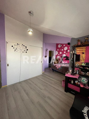 Casa En Fraccionamiento En Colinas De Tarango En Las Vegas