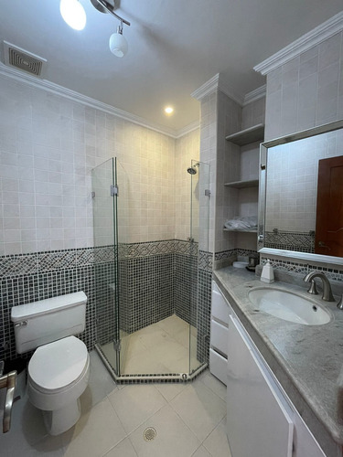 Imagen 19 de 25 de Apartamento En Arriendo, Castillogrande - Cartagena.