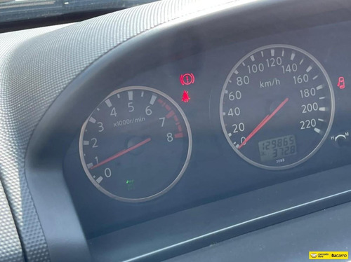 Nissan X-trail Mt 2500 4x4