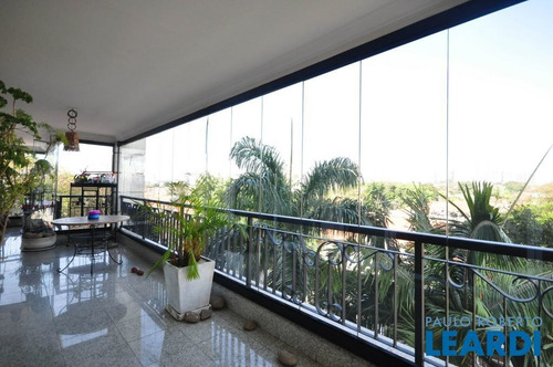 Imagem 8 de 15 de Apartamento - Campo Belo - Sp - 554560