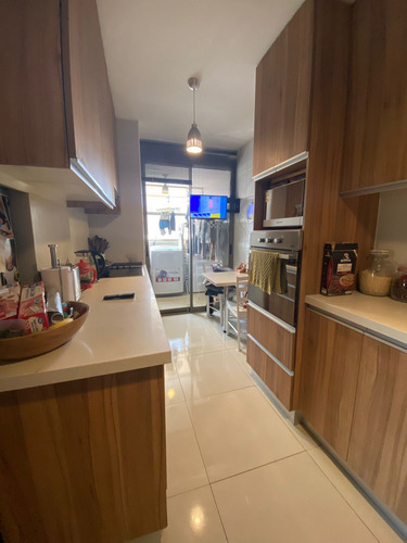 Amplio Departamento, Gran Conectividad A Costanera Norte