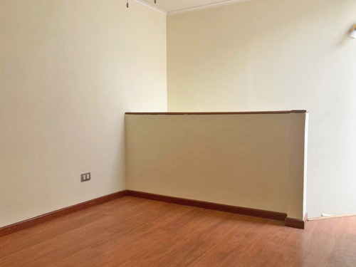 Casa En Condominio De 3 Dormitorios