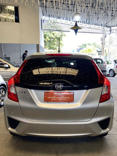 Imagem 12 de 14 de Honda Fit 1.5 Lx 2016