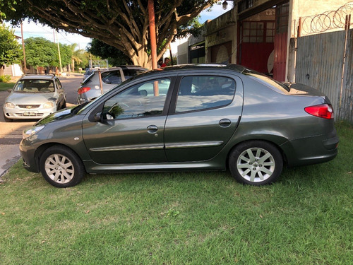 Peugeot 207 Xt Sedan