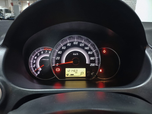 Dodge Attitude 1.2 Sxt At Cvt