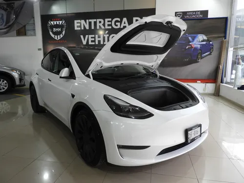 Tesla 2021 Model Y