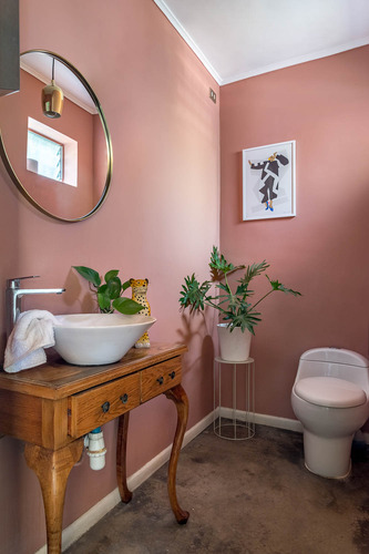 Casona Clásica Remodelada Con Amplio Estudio Y Espacios