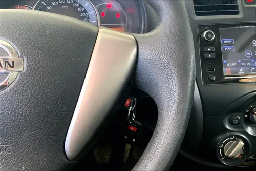 Nissan March 2020