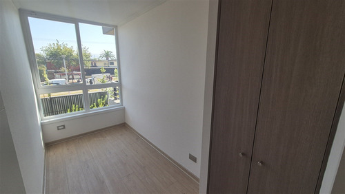 Departamento En Arriendo De 2d1b Est Y Bod Ñuñoa / Pid02258