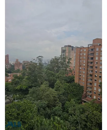 Apartamento En Excelente Ubicación.(mls#254231)