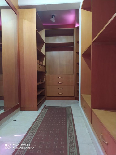 Imagen 11 de 12 de Apartamento En Res El Bosque En Venta