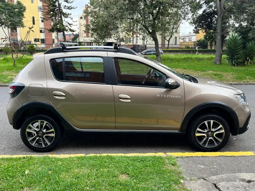 Renault Stepway 1.6 Intens Cvt