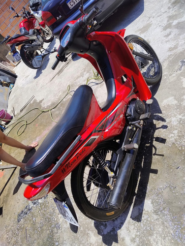 Shineray Phoenix 50cc, Vermelha, Única Dona