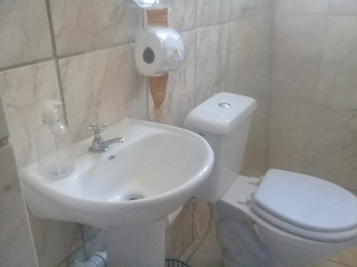 Casa Simples, Perto Do Atacadão, Lote Inteiro Com Matrícula - 12