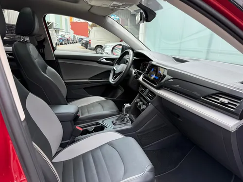 Volkswagen Taos 1.4 Tsi Highline At