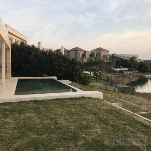 Imagen 3 de 13 de Casa En Venta En Lagos Del Golf