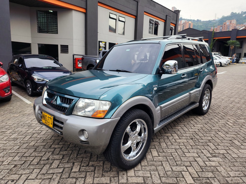 Mitsubishi Montero 3.8 V77 Wagon