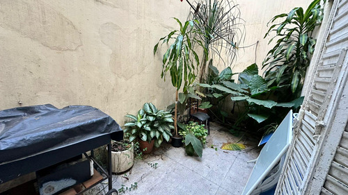Avenida Diaz Velez 3500, Departamento Tipo Ph, 3 Ambientes Reciclado C/2 Patios Almagro