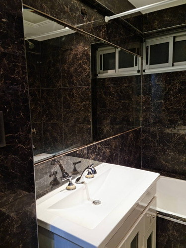 Departamento C/cochera 1 Piso Al Frente 3 Ambientes Almagro