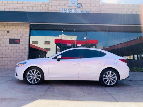 Imagen 7 de 11 de Mazda 3 Modelo 2018