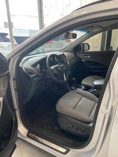 Hyundai Santa Fe Gls 2014