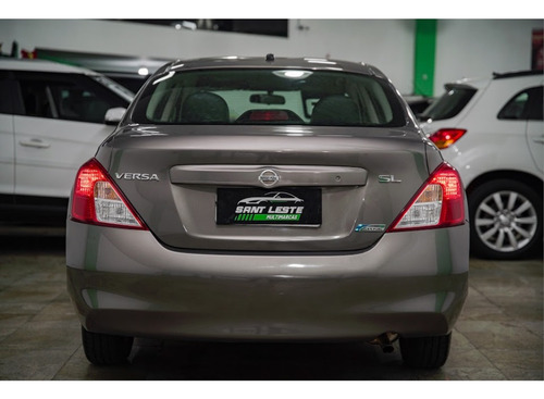 Nissan Versa 1.6 SL 16V FLEX 4P MANUAL