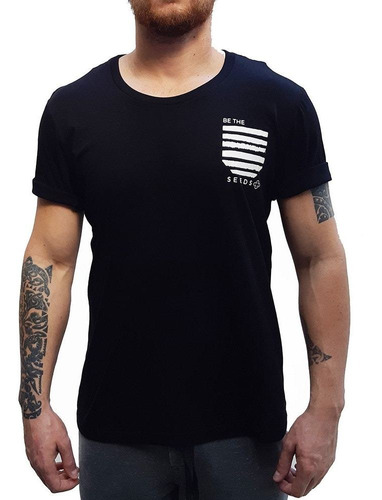 Camiseta Seeds Bolso Preto