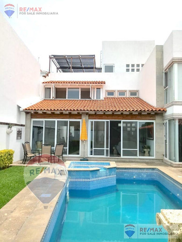 Venta De Casa En Condominio Lomas De Ahuatlán, Cuernavaca, Morelosclave 4882