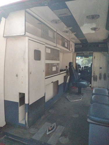 Imagem 7 de 9 de Fiat Ducato Ambulância Teto Alto