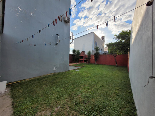 Casa En Venta 4 Ambientes En Villa De Mayo