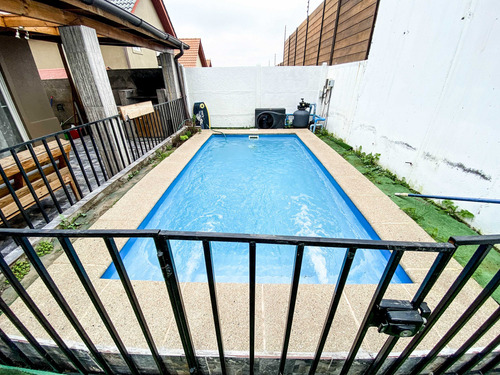 Encantadora Casa Con Piscina (73545)