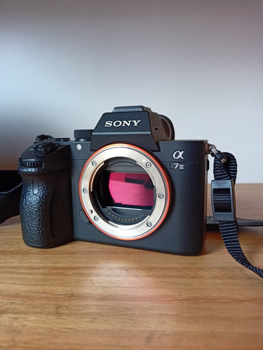 Sony A7 Iii - Cuerpo Y Con Batería Original 