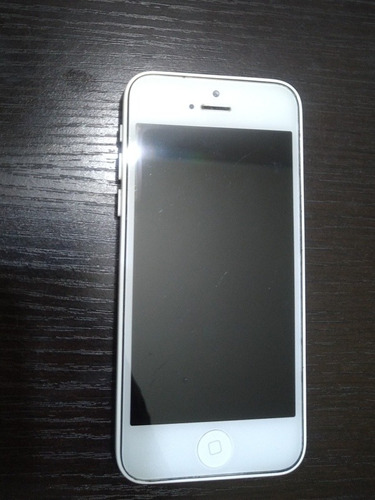 Celular iPhone 5c - Para Repuesto