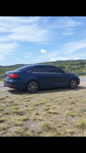 Volkswagen Vento 2.5 Luxury 170cv Tiptronic 2011
