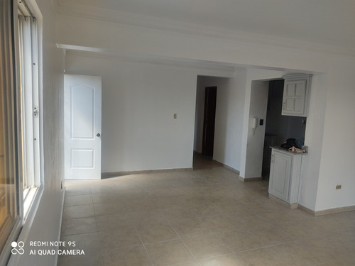 Imagen 11 de 12 de Alquiler Apartamento Ibiza Ave España 3 Hab,sal, Parqueo
