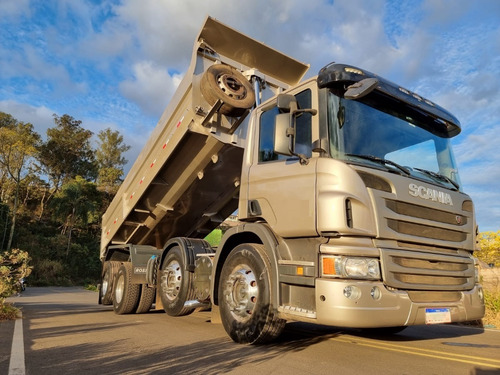 Imagem 12 de 15 de Scania P 250 8x2 Ano 2013/2013 Caçamba Bitruck Basculante