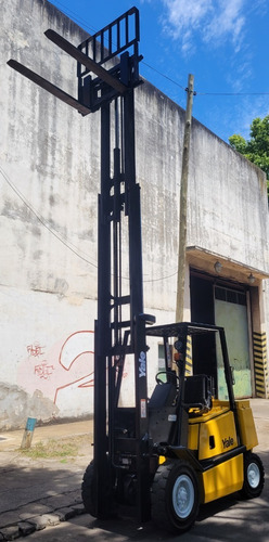 Imagen 7 de 16 de Autoelevador Yale 2500kg Desplazador Lateral Reacondicionado
